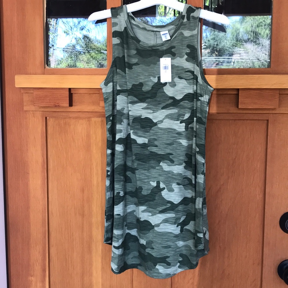 Old navy tank top- brand new